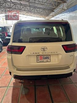 تويوتا لاندكروزر